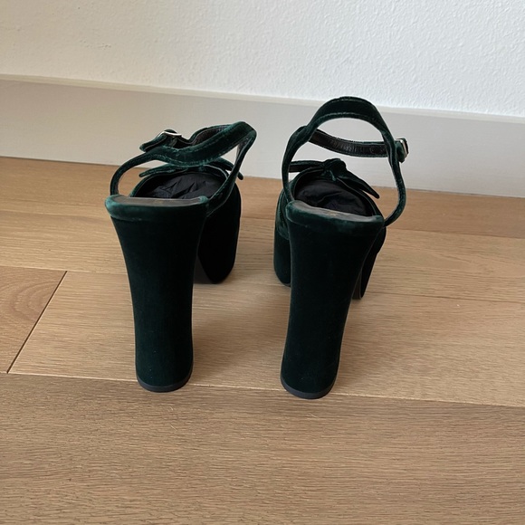 SAINT LAURENT Crushed Velvet Farrah Platform - Picture 7 of 9